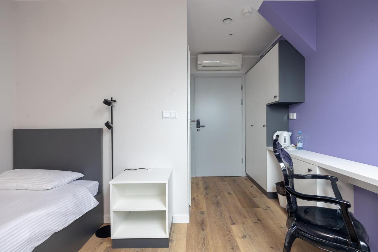Ae Hostel Nowy Swiat ワルシャワ エクステリア 写真