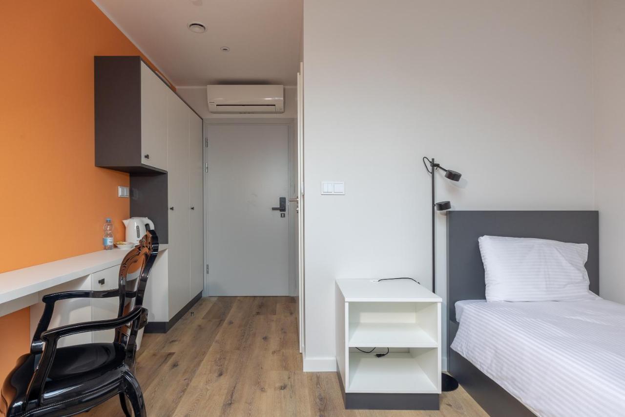 Ae Hostel Nowy Swiat ワルシャワ エクステリア 写真