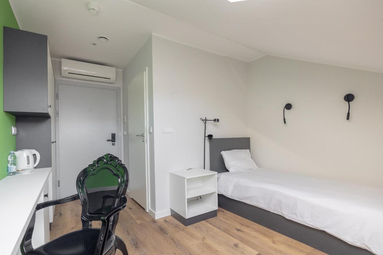 Ae Hostel Nowy Swiat ワルシャワ エクステリア 写真